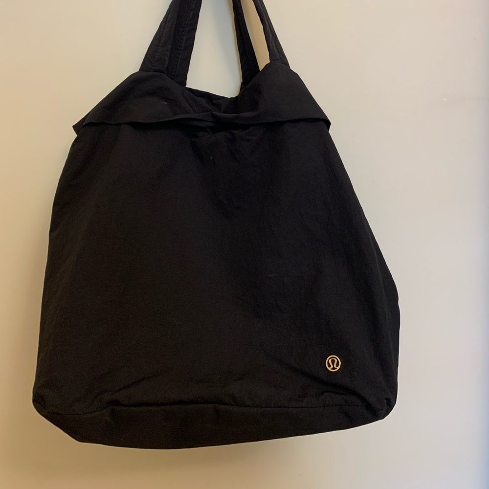 Lululemon 19L On My Level Crossbody Bag